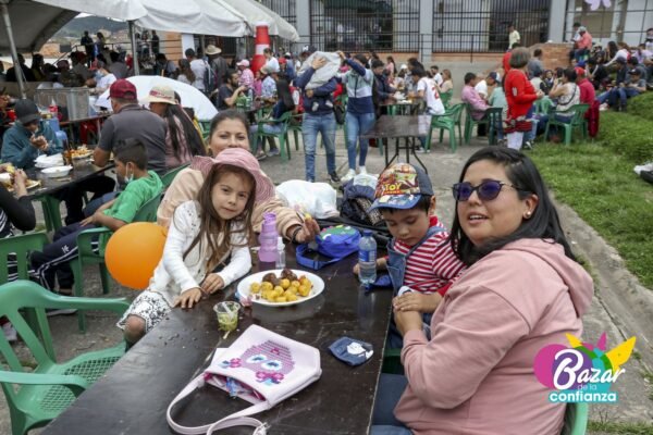 Sabores-de-Confianza-Bazar-de-la-Confianza-Boyaca-13