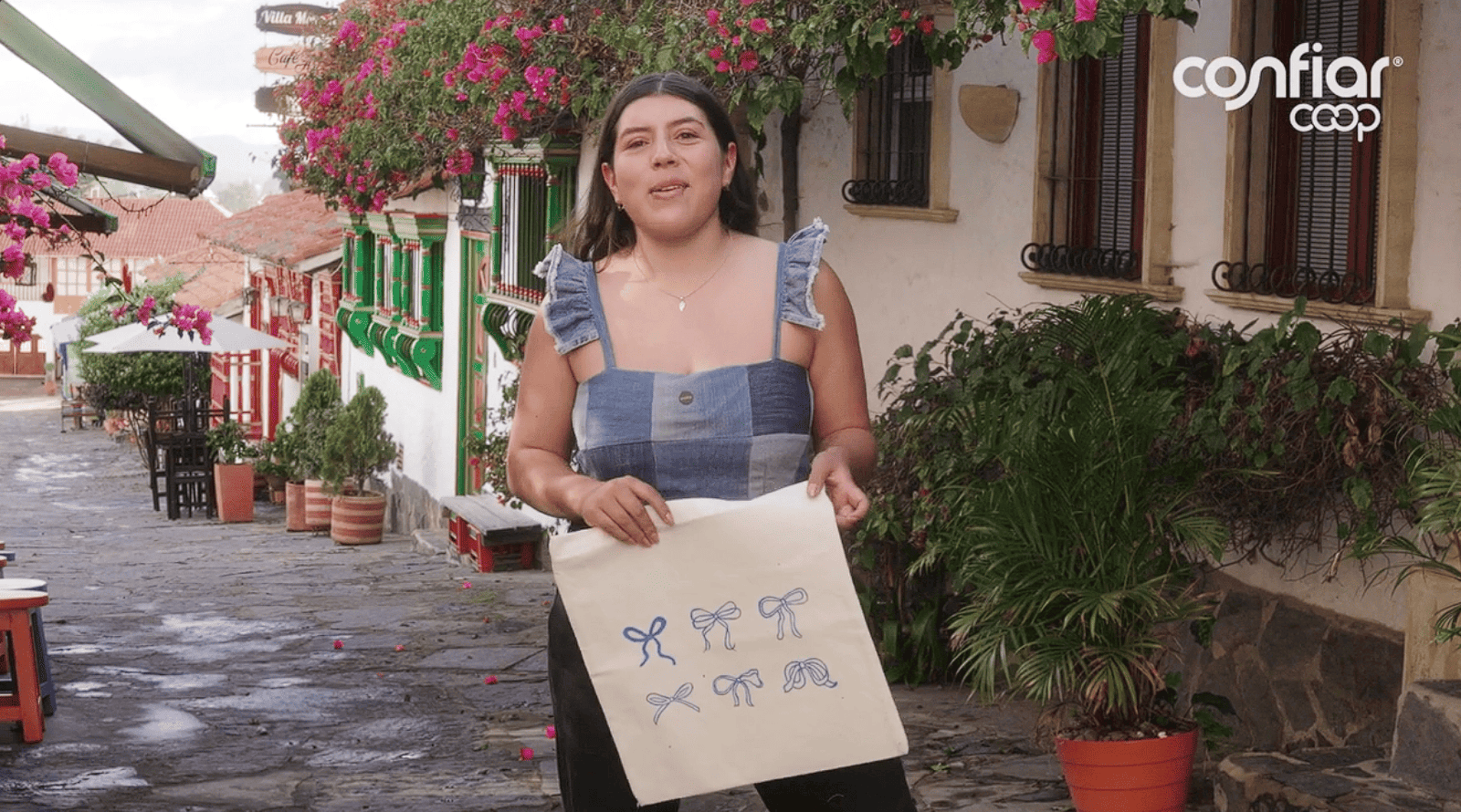 Creatividad, Empuje y Valentía: Las Tote Bags que inspiran a las jóvenes de Boyacá