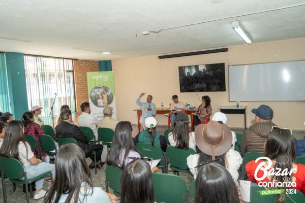 tanta-verdad-tanta-mentira-confiar-bazar-de-la-confianza-boyaca-4