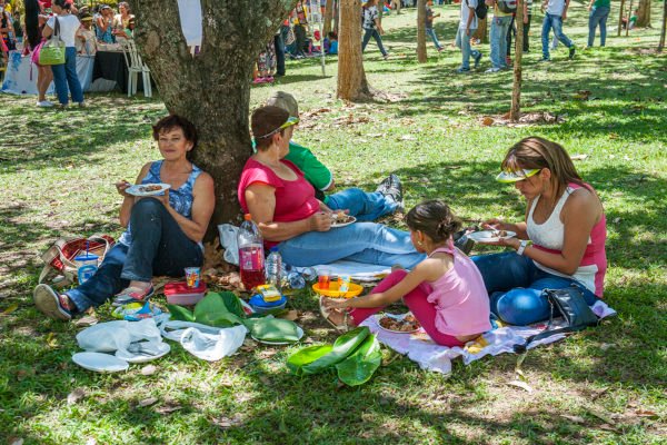 14610204919_f5e9f86666_h