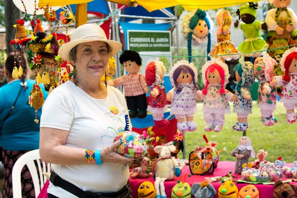 14793734381_eefa19cd03_h