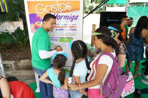 Bazar-de-la-confianza-Confiar-2017-20