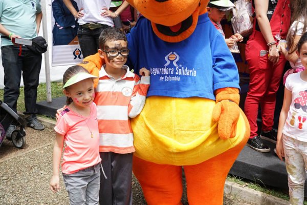 Bazar-de-la-confianza-Confiar-2017-42