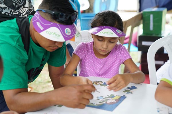 Bazar-de-la-confianza-Confiar-2017-60