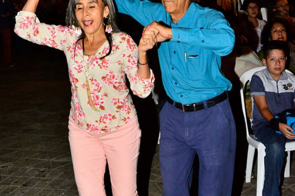 Serenata_Bazar_de_la_Confianza-21