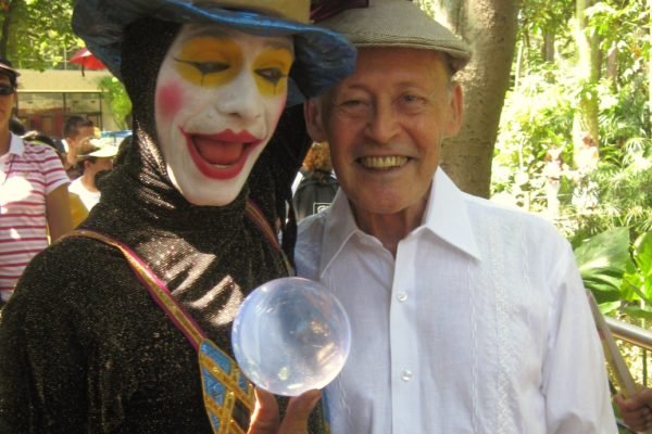 Teatro-Jaime-en-el-Bazar-de-la-confianza Teatro-Jaime-en-el-Bazar-de-la-confianza