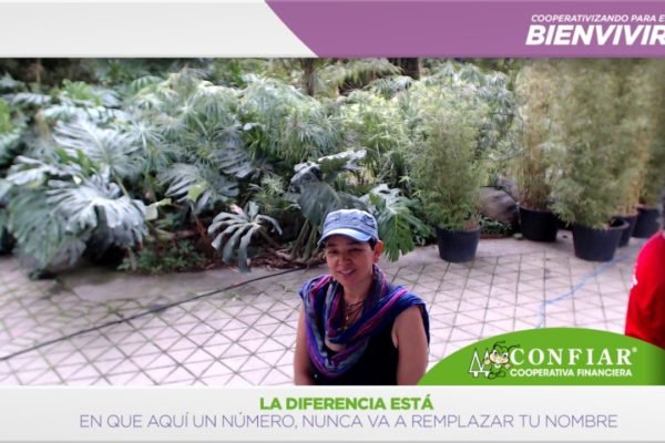 foto-bazar-de-la-confianza-2016-103