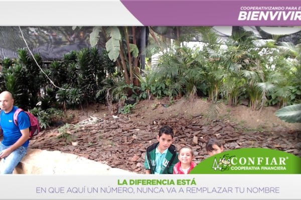 foto-bazar-de-la-confianza-2016-142