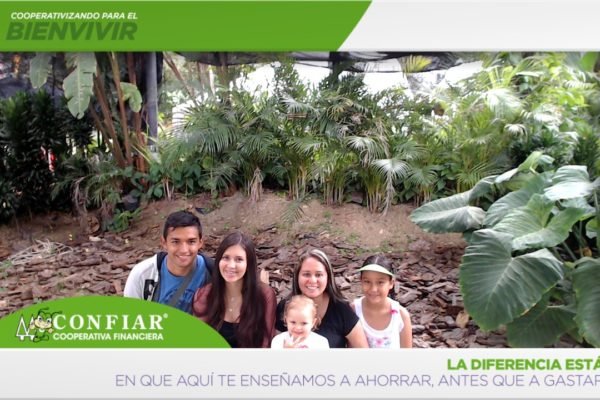 foto-bazar-de-la-confianza-2016-163