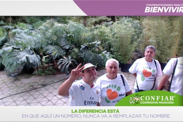 foto-bazar-de-la-confianza-2016-229