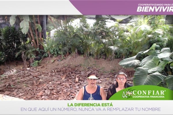 foto-bazar-de-la-confianza-2016-231