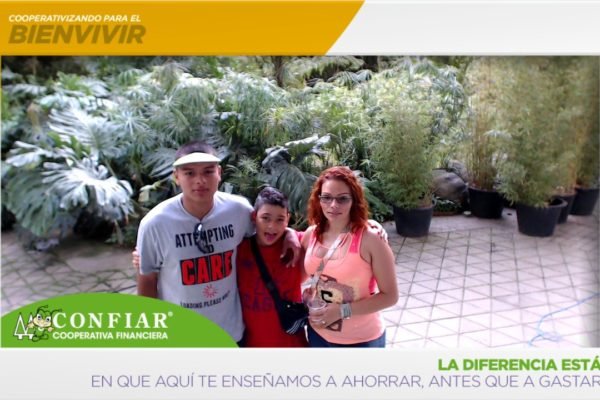 foto-bazar-de-la-confianza-2016-245