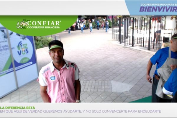 foto-bazar-de-la-confianza-2016-26