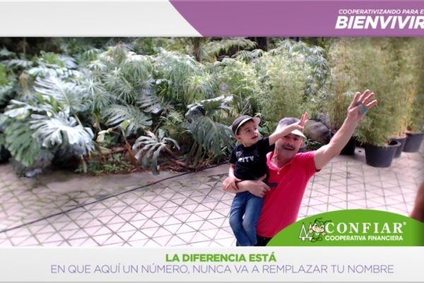 foto-bazar-de-la-confianza-2016-287