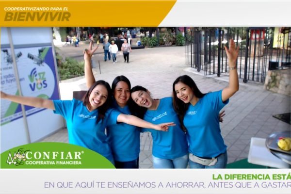 foto-bazar-de-la-confianza-2016-3