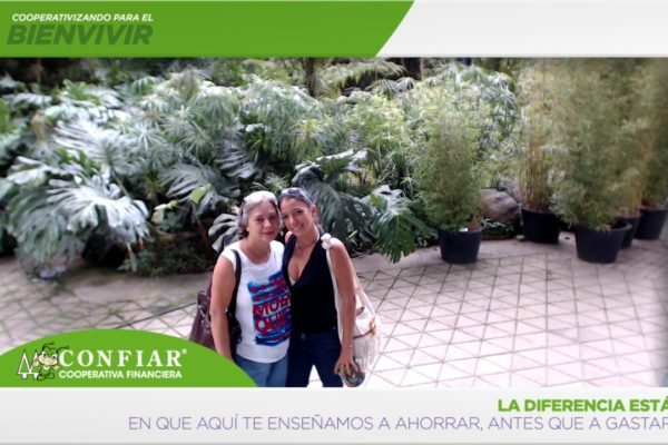 foto-bazar-de-la-confianza-2016-311