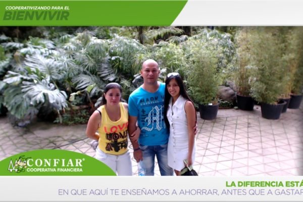 foto-bazar-de-la-confianza-2016-328