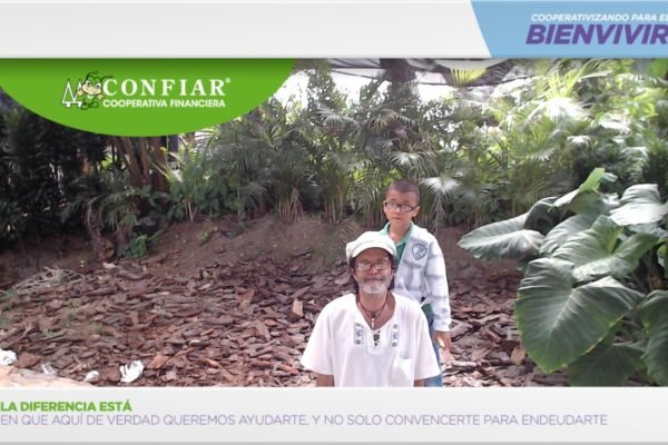 foto-bazar-de-la-confianza-2016-344