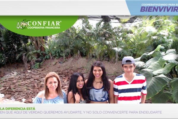 foto-bazar-de-la-confianza-2016-358