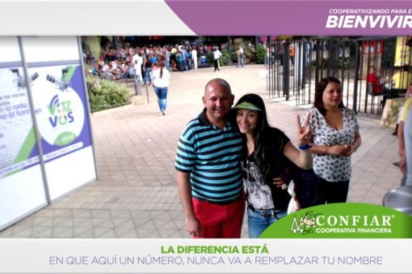 foto-bazar-de-la-confianza-2016-39