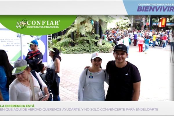 foto-bazar-de-la-confianza-2016-50