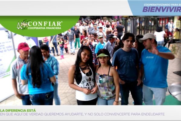 foto-bazar-de-la-confianza-2016-64