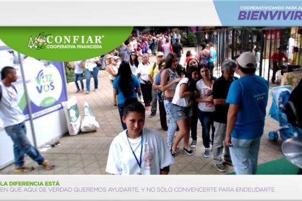 foto-bazar-de-la-confianza-2016-69