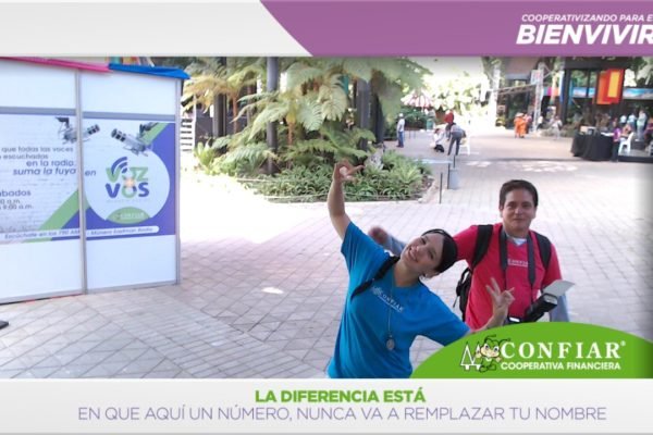 foto-bazar-de-la-confianza-2016-9