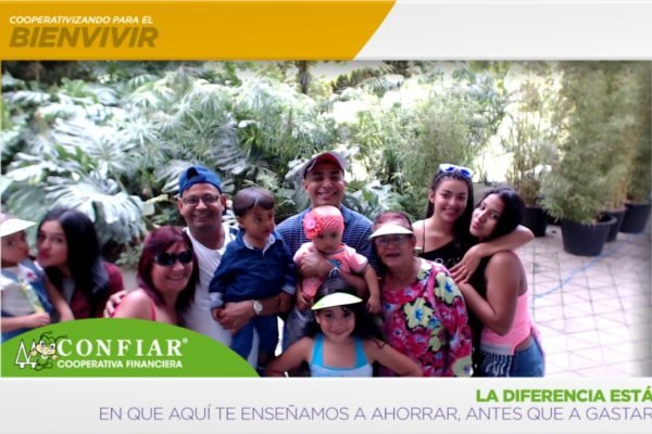 foto-bazar-de-la-confianza-2016-99