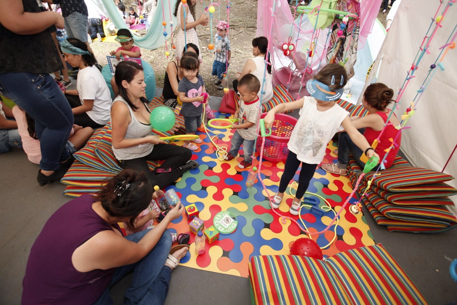 Toda esta gente – Pablo Andrés Malpica León
