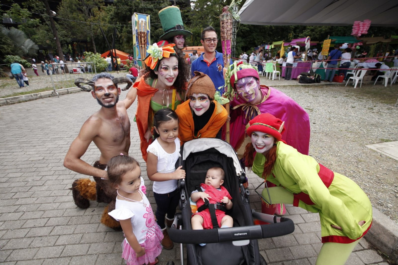 Un Bazar o una Ciudad – Lukas Jaramillo