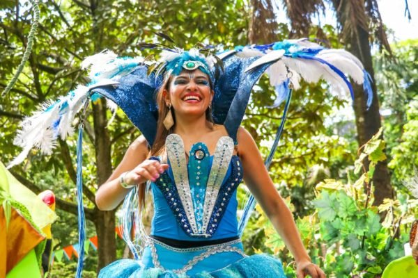 Artistas_Itinerantes_-Bazar_de_la_Confianza-16