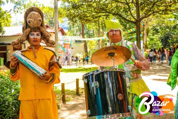 Artistas_Itinerantes_-Bazar_de_la_Confianza-19