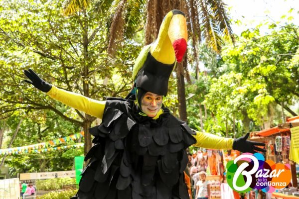 Artistas_Itinerantes_-Bazar_de_la_Confianza-23