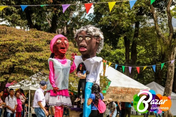 Artistas_Itinerantes_-Bazar_de_la_Confianza-32