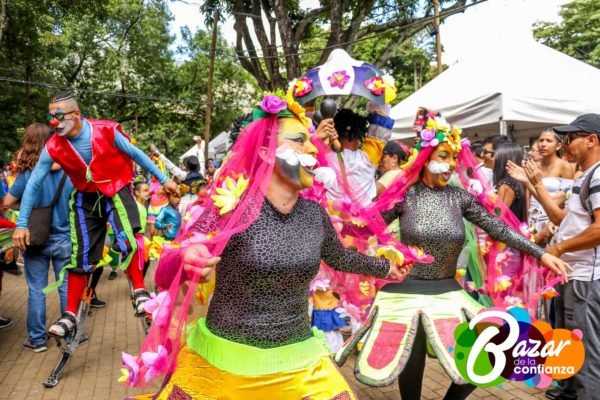 Artistas_Itinerantes_-Bazar_de_la_Confianza-59