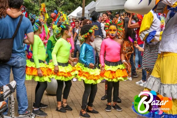 Artistas_Itinerantes_-Bazar_de_la_Confianza-60