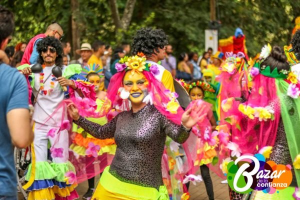 Artistas_Itinerantes_-Bazar_de_la_Confianza-72