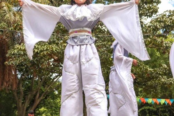 Artistas_Itinerantes_-Bazar_de_la_Confianza-8