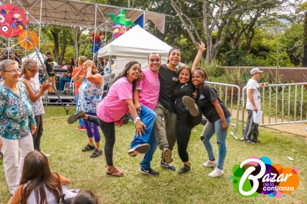 Artistas_Itinerantes_-Bazar_de_la_Confianza-81