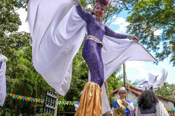 Artistas_Itinerantes_-Bazar_de_la_Confianza-9