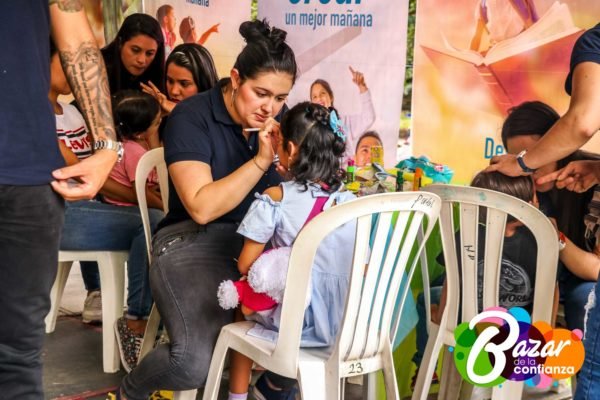 Confiar_en_la_Juventud_-Bazar_de_la_Confianza-16