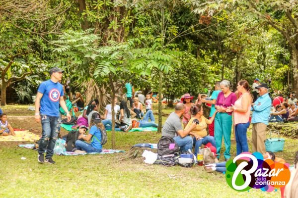 Confiar_en_la_Juventud_-Bazar_de_la_Confianza-51