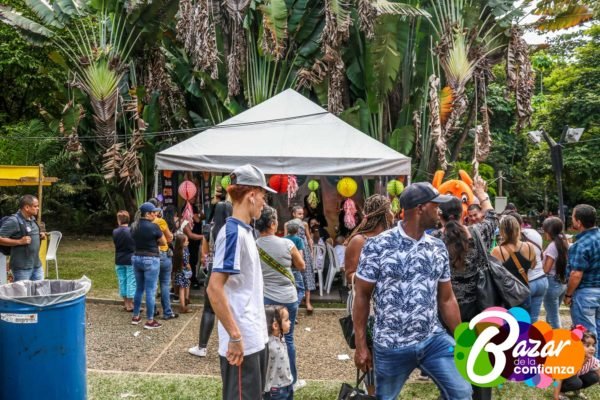 Confiar_en_la_Juventud_-Bazar_de_la_Confianza-69