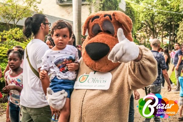 Confiar_en_la_Juventud_-Bazar_de_la_Confianza-83