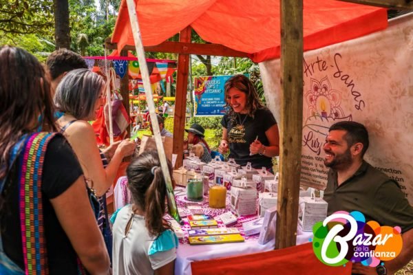 Mercado_Solidario_-Bazar_de_la_Confianza-10