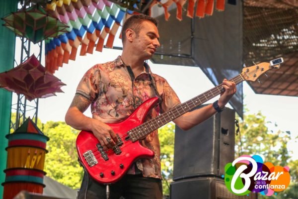 Tarima_Principal_-Bazar_de_la_Confianza-57