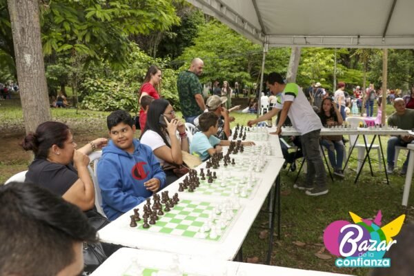 Confiar-en-la-Juventud-BazardelaConfianza-2022-54