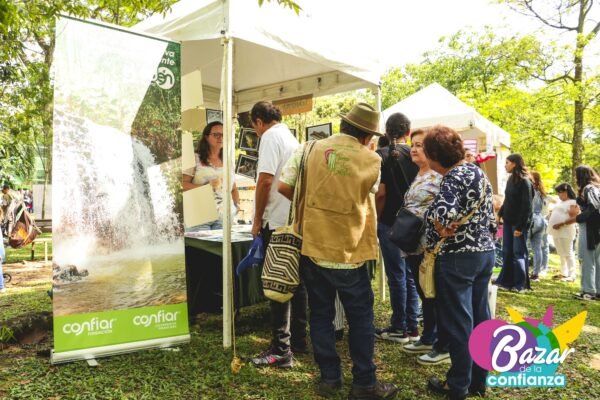 Ecología-de-lo-Cotidiano-BazardelaConfianza-2022-18 Ecología-de-lo-Cotidiano-BazardelaConfianza-2022-18