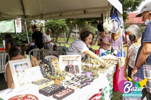 Mercado-Solidario-BazardelaConfianza-2022-103 Mercado-Solidario-BazardelaConfianza-2022-103